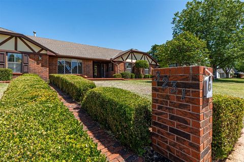 Photo of 3231 Stonybrook Road, Oklahoma City, OK 73120 (MLS # 1228901)