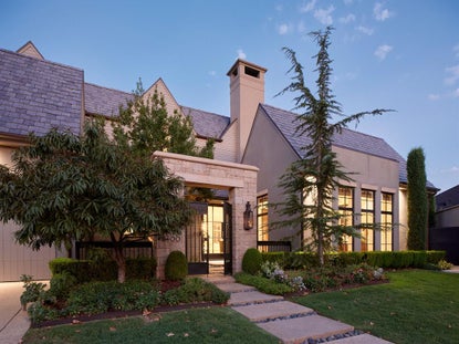 8400 Stonehurst Ct – Investment Home