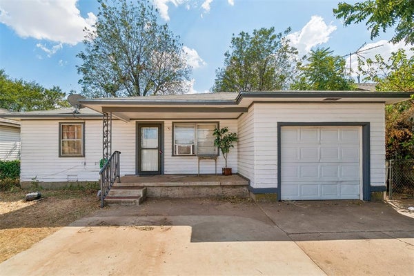 416 SE 45TH ST, OKLAHOMA CITY, OK 73129 - Image 64fb01c0ecee4984ab3f8a8e0a6deec2/2753767325