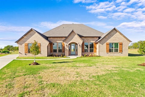 Photo of 2401 Heathery Park, Oklahoma City, OK 73128 (MLS # 1252163)
