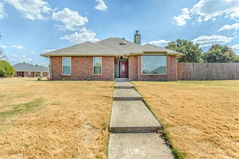 Photo of 1808 Goldenrod Lane, Midwest City, OK 73130 (MLS # 1250089)
