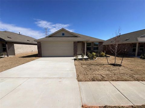 Photo of 3728 Los Cabos Drive, Mustang, OK 73064 (MLS # 1215975)