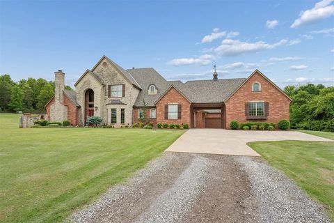 Photo of 10221 S Triple X Road, Choctaw, OK 73020 (MLS # 1225633)