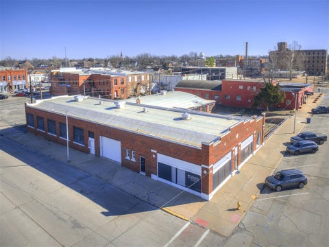 Photo of 202 E Harrison Avenue, Guthrie, OK 73044 (MLS # 1254267)