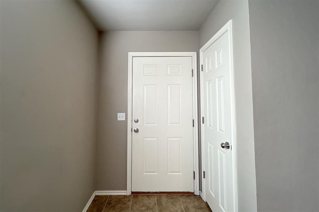 7804 Bennie Terrace