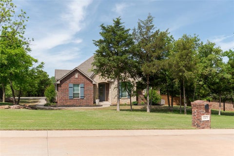 Photo of 12475 Stone Hill Drive, Guthrie, OK 73044 (MLS # 1222318)