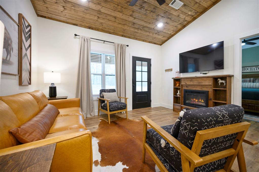Broken Bow, Oklahoma, 74728, United States, 12 Bedrooms Bedrooms, ,8 BathroomsBathrooms,Residential,Active,2022675