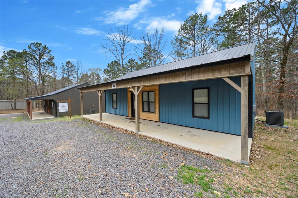 Broken Bow, Oklahoma, 74728, United States, 12 Bedrooms Bedrooms, ,8 BathroomsBathrooms,Residential,Active,2022675