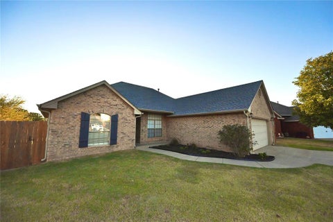 Photo of 3317 Arizona Avenue, Chickasha, OK 73018 (MLS # 1251650)