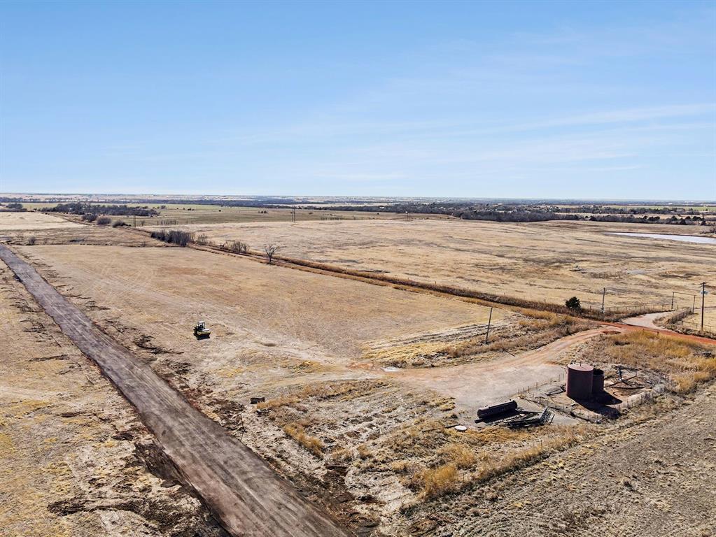 Photo 1 of 30 — 7901 Orchid Way, Cashion, OK 73016