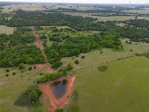Photo of 8416 N May Avenue, Crescent, OK 73028 (MLS # 1229074)