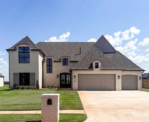Photo of 392 Venetian Avenue, Piedmont, OK 73078 (MLS # 1206761)