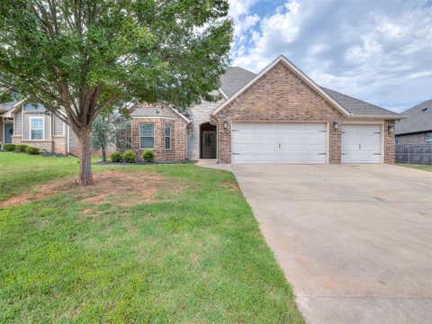 Photo of 2409 Santa Monica Drive, Edmond, OK 73034 (MLS # 1240457)