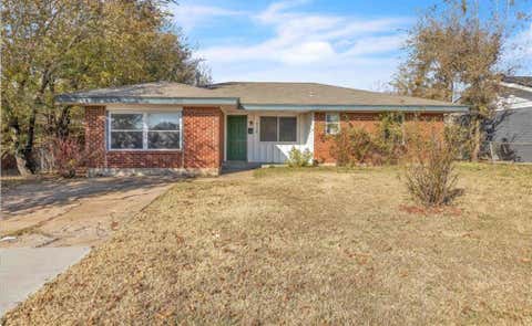 Photo of 717 NE 37th Street, Oklahoma City, OK 73105 (MLS # 1245420)