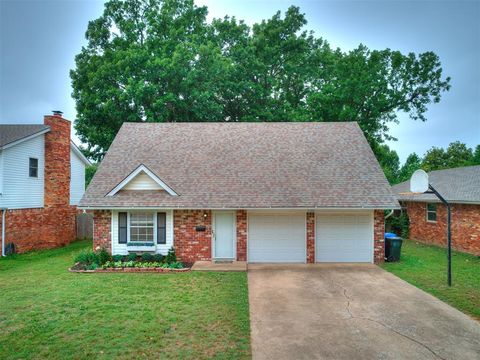 Photo of 520 Jean Marie Drive, Norman, OK 73069 (MLS # 1230662)