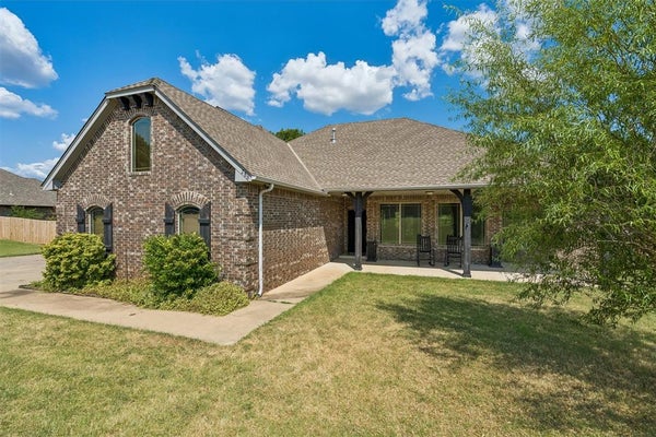 286 MOUNDS RD, HARRAH, OK 73045 - Image 6a22f5db9df86ea01bf8c435bc83a34a/2444877246