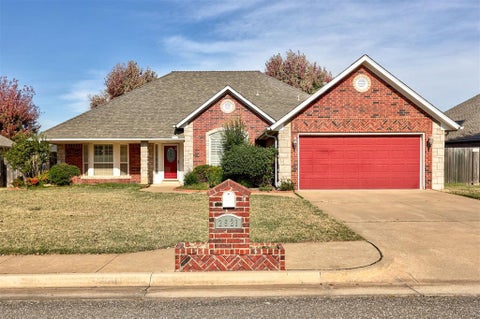 Photo of 2621 NW 154th Street, Edmond, OK 73013 (MLS # 1212821)