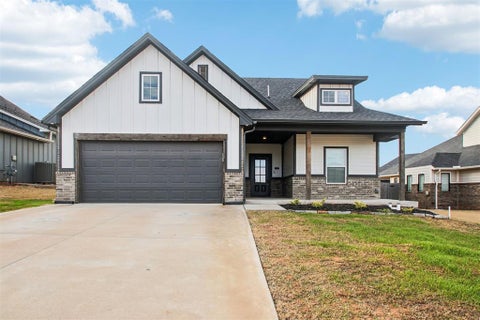 Photo of 2317 El Cajon Street, Edmond, OK 73034 (MLS # 1235426)