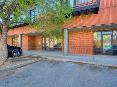 Photo of 1320 SE 12th Avenue #2205, Norman, OK 73071 (MLS # 1223357)