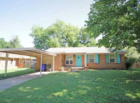 Photo of 1205 W Brooks Street, Norman, OK 73069 (MLS # 1227889)