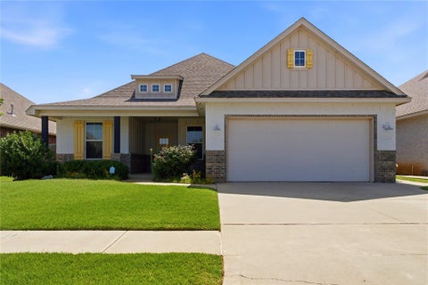 Photo of 2912 Wild Rose Lane, Yukon, OK 73099 (MLS # 1237802)