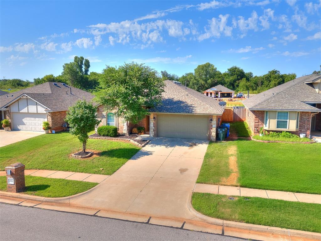 Photo 1 of 33 — 10808 SE 27th Street, Oklahoma City, OK 73130