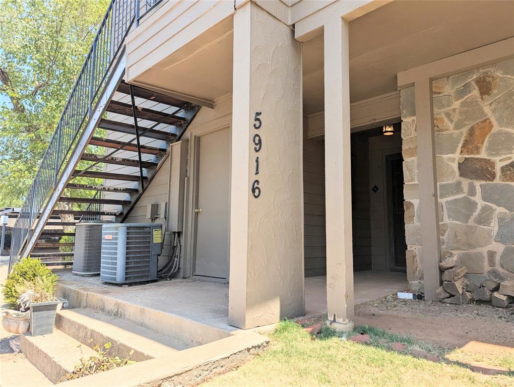 5916 N Pennsylvania Avenue 121