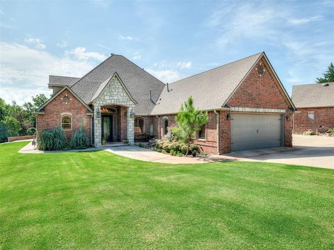 Photo of 530 Westwind Drive, Newcastle, OK 73065 (MLS # 1237893)