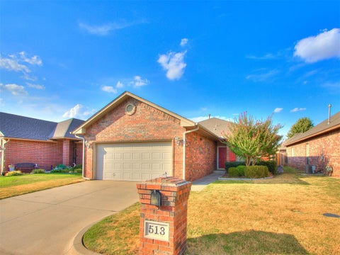 Photo of 513 SW 124th Place, Oklahoma City, OK 73170 (MLS # 1251094)