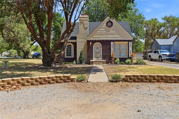 214 N BROADWAY, HOBART, OK 73651 - Image 6ffaae8d10534e9fcd74029f75bc1d8f/2693033031