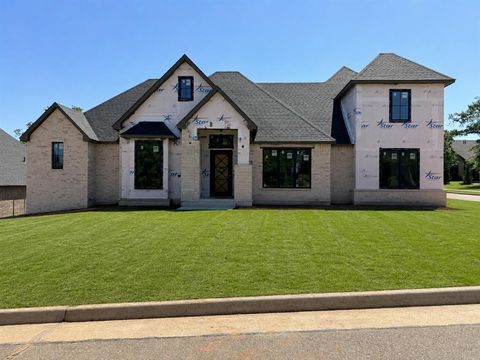 Photo of 3024 Fountain Creek Drive, Edmond, OK 73034 (MLS # 1226091)