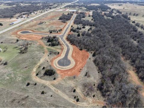 Photo of 24825 Iron Hoof Lane, Blanchard, OK 73031 (MLS # 1219899)