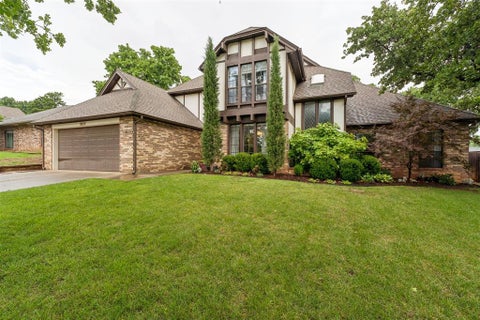 Photo of 3822 Marked Tree Drive, Edmond, OK 73013 (MLS # 1240171)