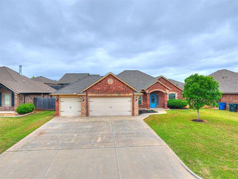 Photo of 2121 Mill Creek Way, Choctaw, OK 73020 (MLS # 1225579)