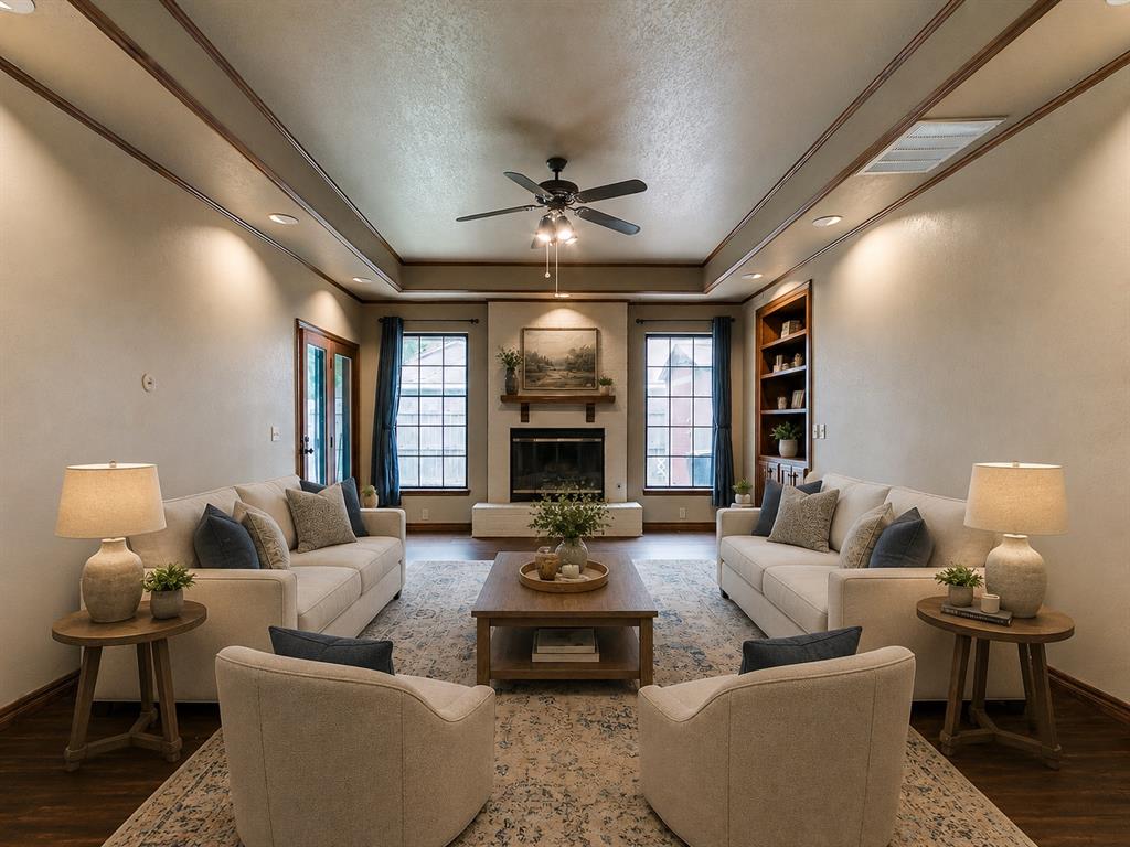 808 Lakeside Circle - Photo 3