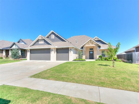 Photo of 1407 Presidio Drive, Norman, OK 73072 (MLS # 1252221)