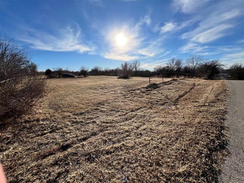 Photo of 1800 Ranchwood Drive, Newcastle, OK 73065 (MLS # 1244596)