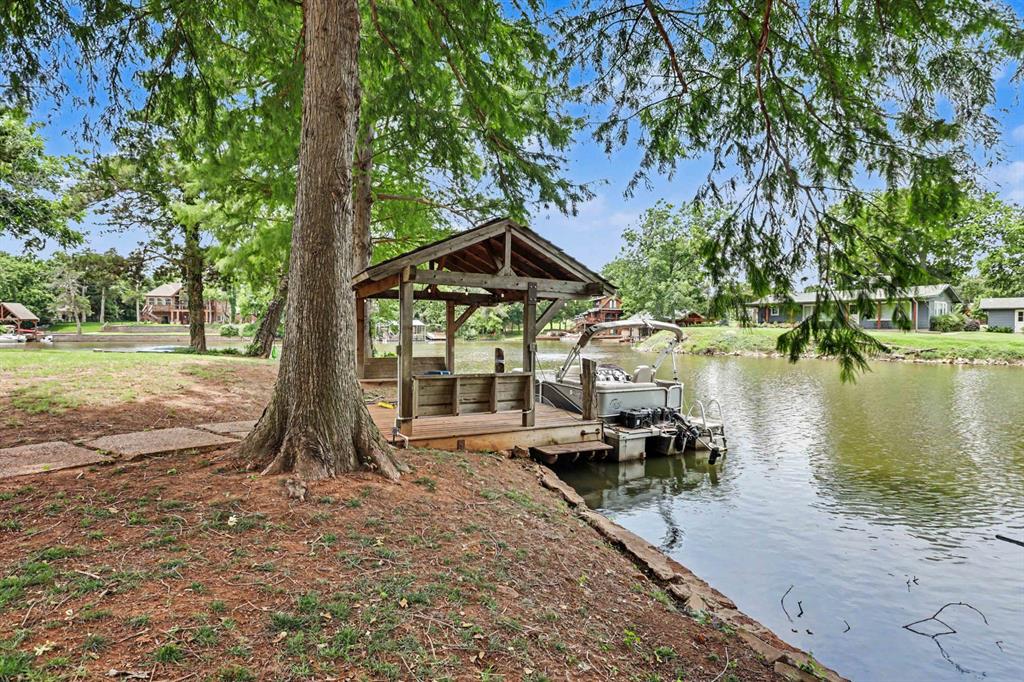 Photo 1 of 50 — 9605 Silver Lake Drive, Oklahoma City, OK 73162