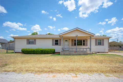Photo of 714 N Jefferson Avenue, Blanchard, OK 73010 (MLS # 1242794)