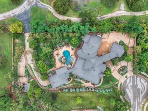 Photo of 1705 Maple Drive, Blanchard, OK 73010 (MLS # 1186688)