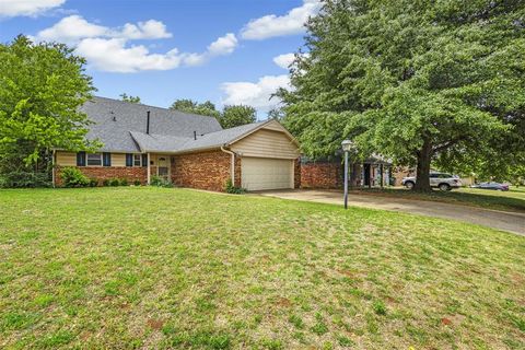 Photo of Edmond, OK 73013 (MLS # 1228322)