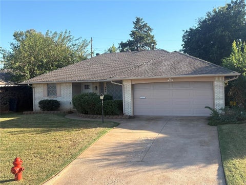 Photo of 400 Wildewood Terrace, Oklahoma City, OK 73105 (MLS # 1252993)