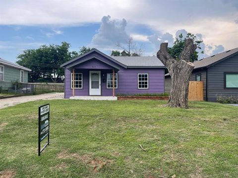 Photo of 824 NW 45th Street, Oklahoma City, OK 73118 (MLS # 1235953)