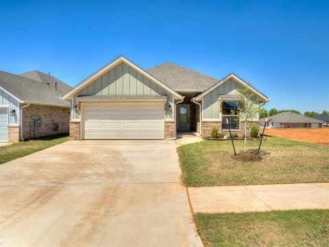 Photo of 4157 Overlook Pass, Edmond, OK 73025 (MLS # 1226138)