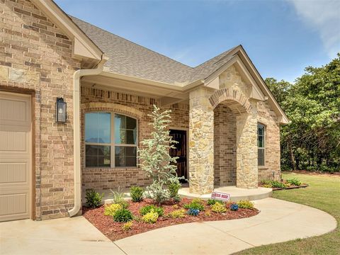 Photo of 8060 Longbow, Arcadia, OK 73007 (MLS # 1230336)