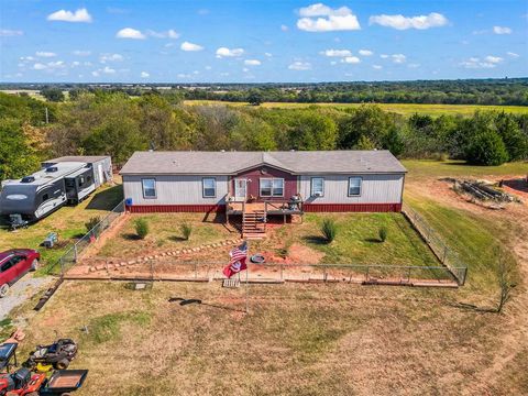 Photo of 340023 E 960 Road, Chandler, OK 74834 (MLS # 1223763)