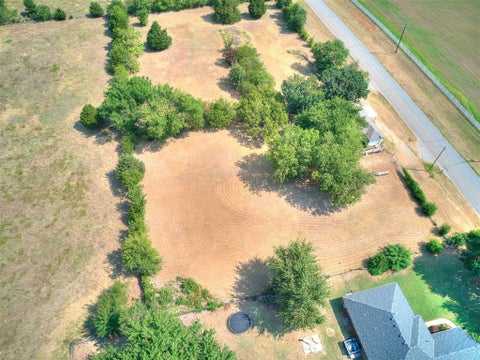 Photo of 21325 N Meridian Avenue, Edmond, OK 73012 (MLS # 1243370)