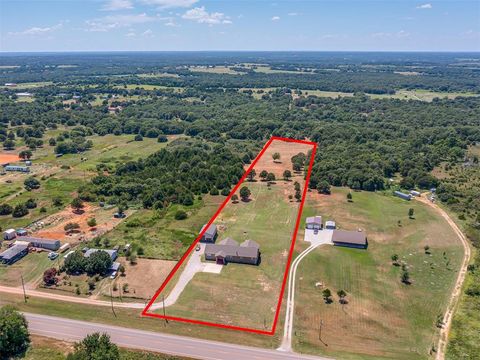 Photo of 970589 St Hwy 18, Chandler, OK 74834 (MLS # 1208090)