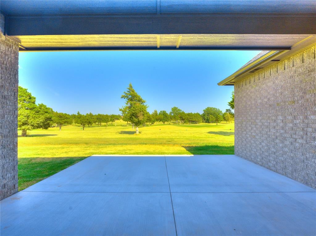 1770 S May Avenue - Photo 4