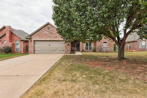 Photo of 1617 Napa Valley Road, Edmond, OK 73013 (MLS # 1244295)